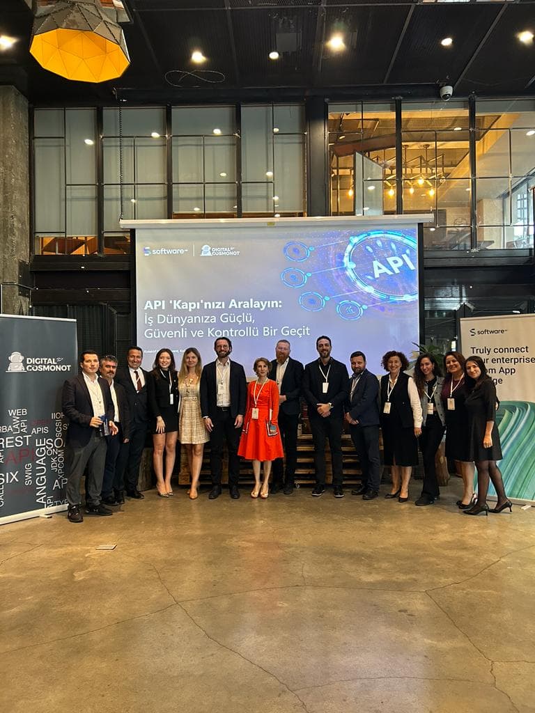 Open Your API 'Gateway': A Powerful, Secure, and Controlled Passage to Your Business - 5